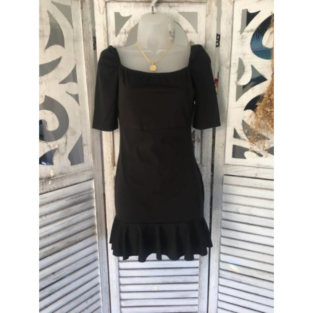 NWOT black dress sS